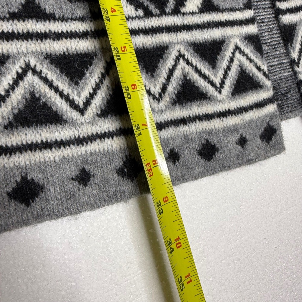 NWT FRYE Geometric Southwest Aztec Open Front Sweater Womens Medium Grey Black - Picture 6 of 7